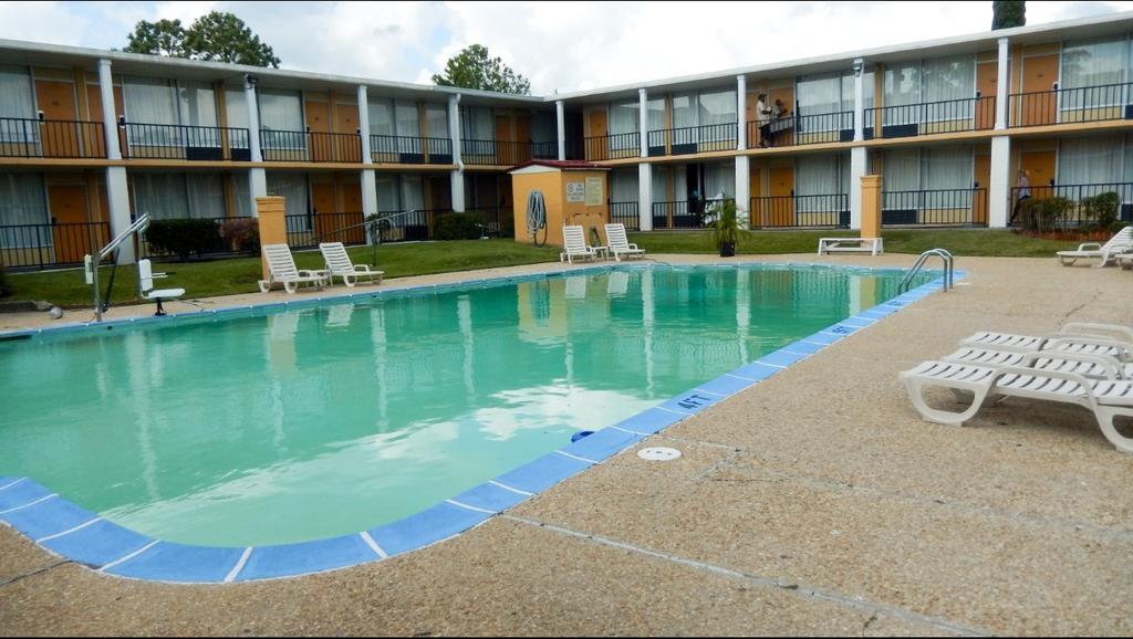 Executive Thibodaux New Orleans Hotel Exterior foto